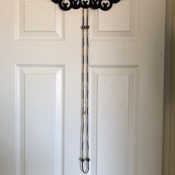 NEW, beautiful long necklace. Black and gold beads - Picture 2 of 8